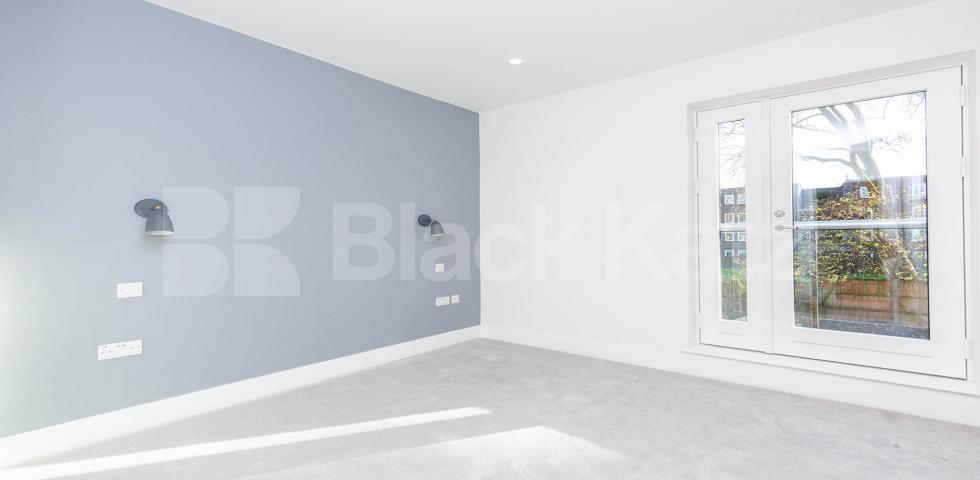 			2 Bedroom, 1 bath, 1 reception Flat			 Hilldrop Road, Tufnell Park